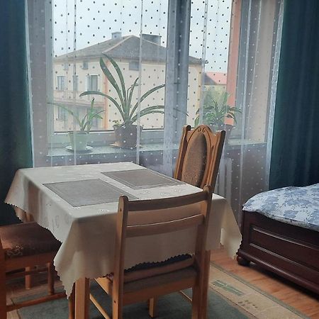 U Danusi - Pokoje Do Wynajecia Solec-Zdrój Esterno foto