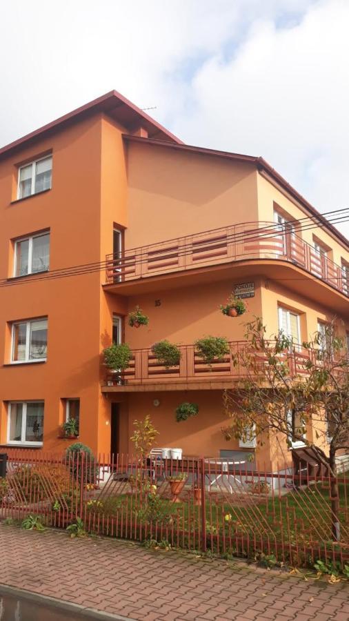 U Danusi - Pokoje Do Wynajecia Solec-Zdrój Esterno foto