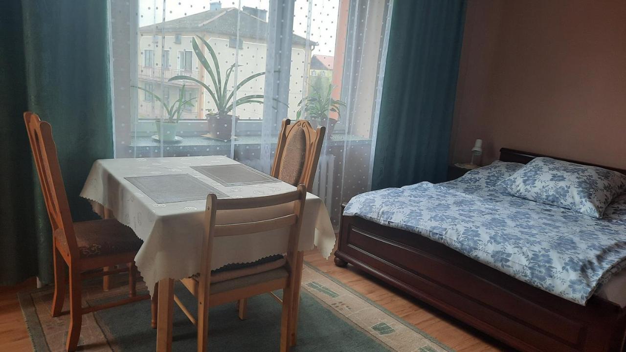 U Danusi - Pokoje Do Wynajecia Solec-Zdrój Esterno foto